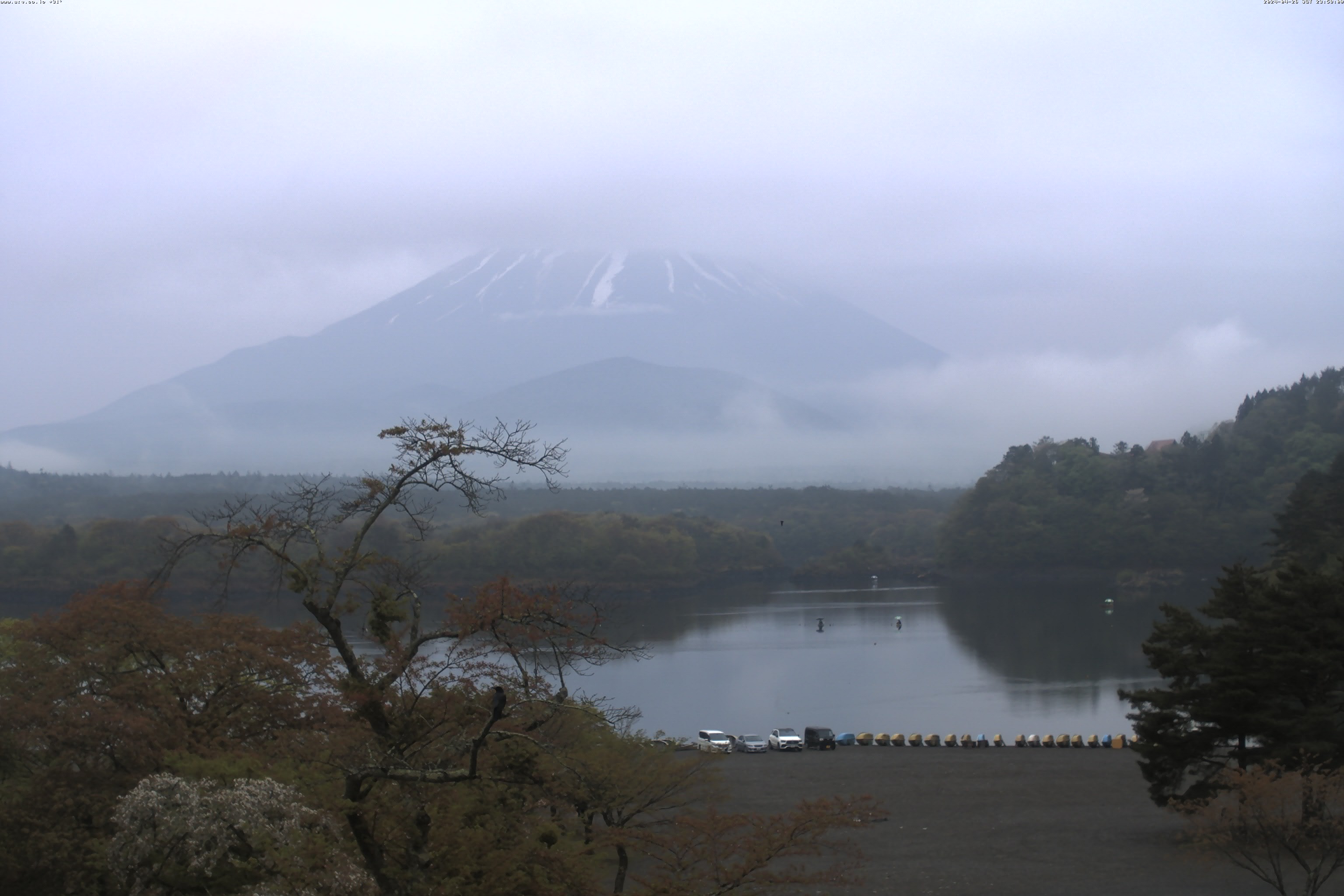 精進湖ライブカメラ