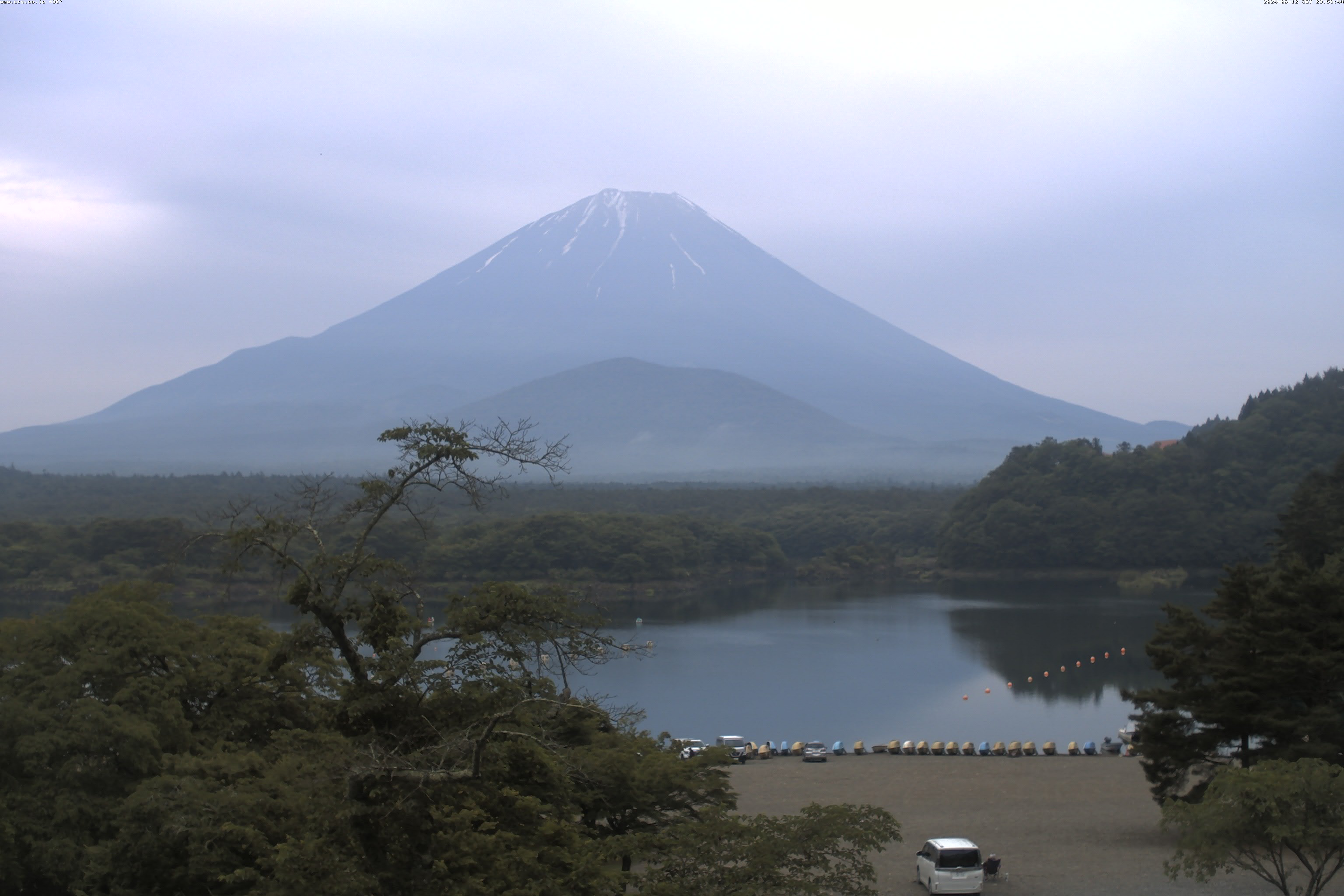 精進湖ライブカメラ