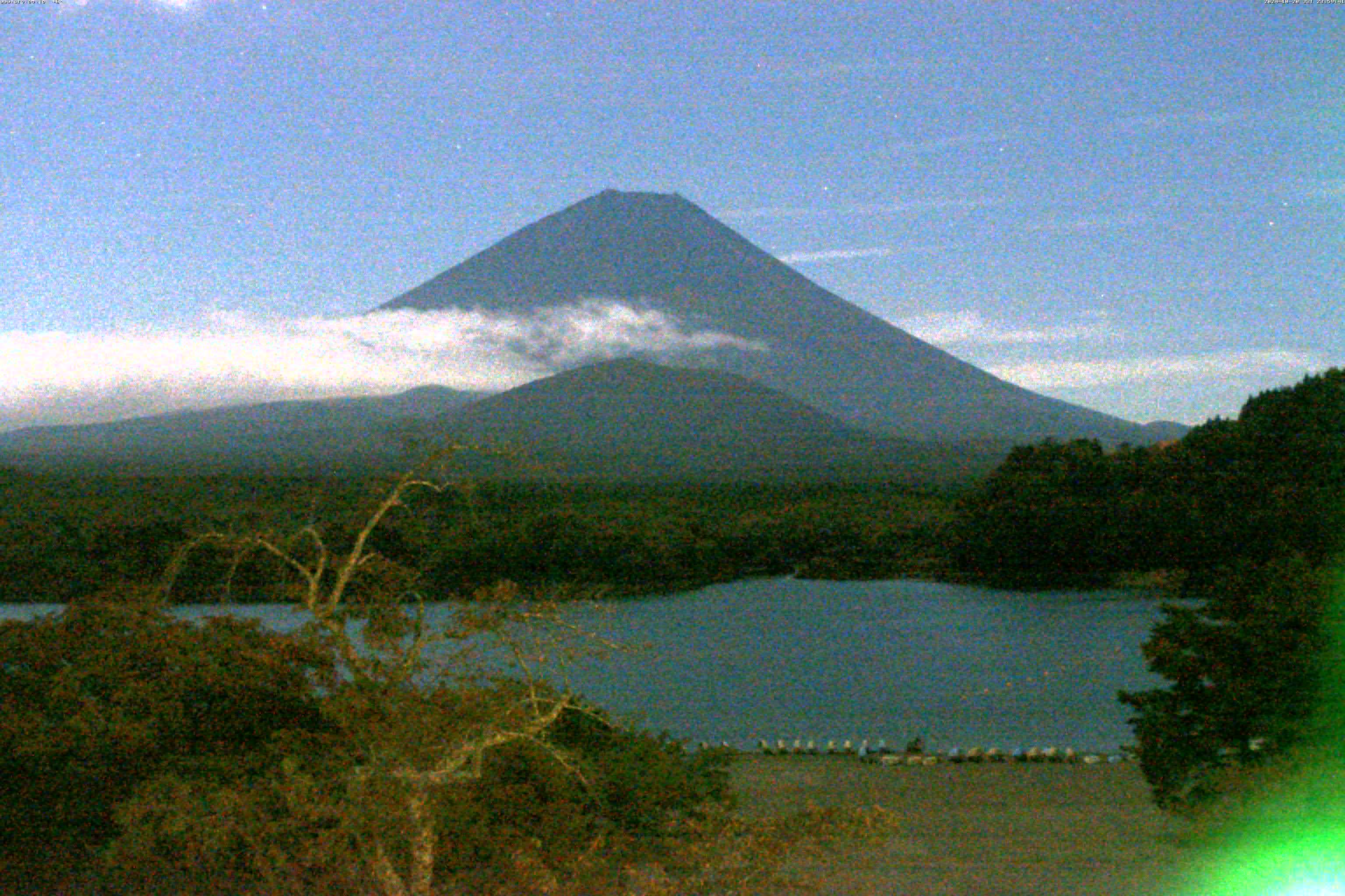 精進湖ライブカメラ