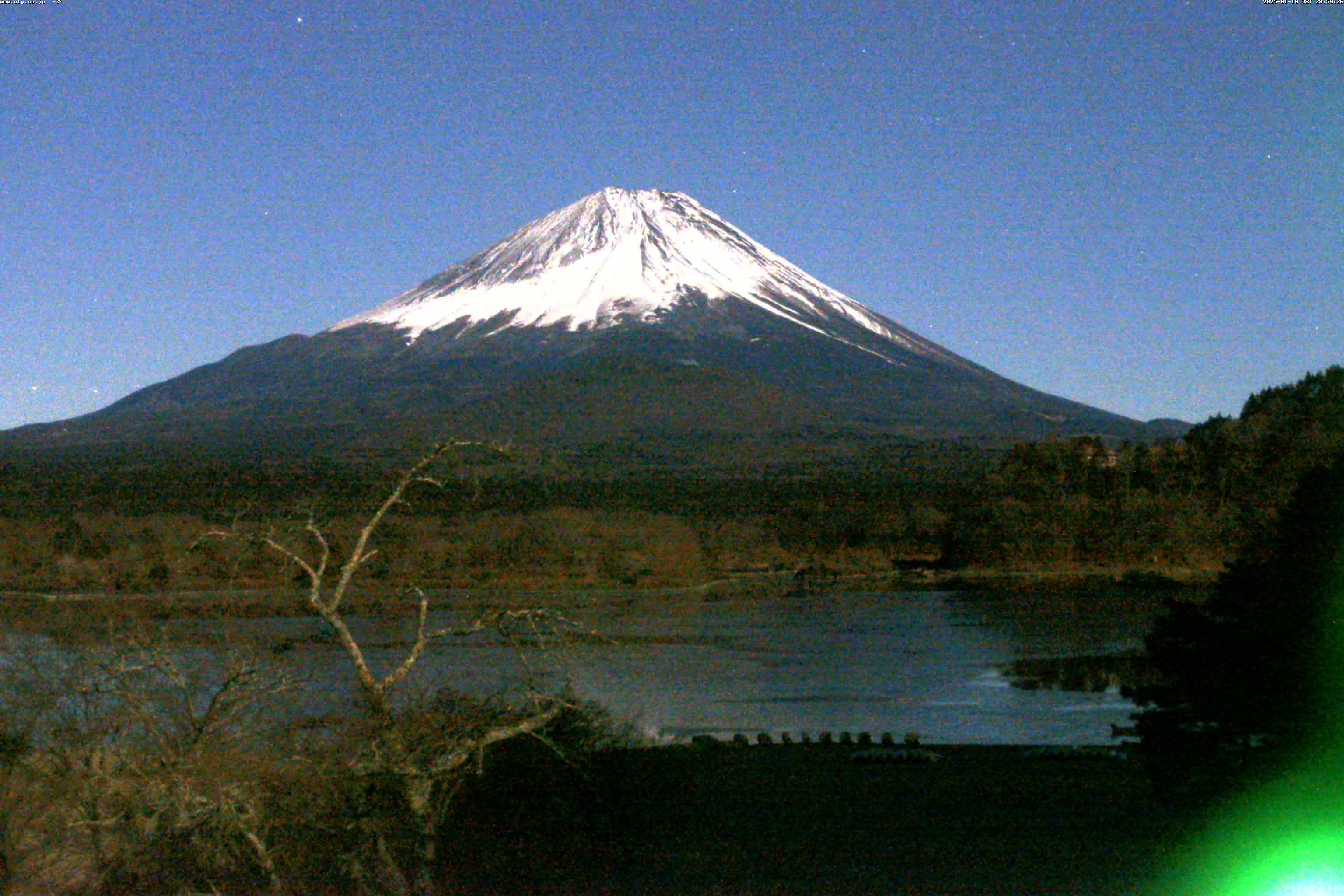 精進湖ライブカメラ