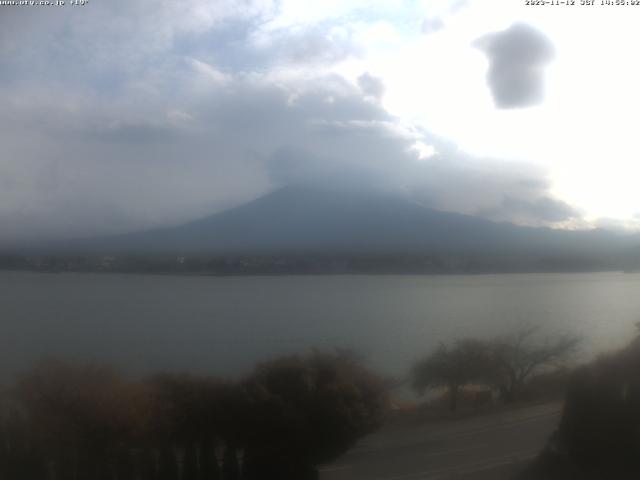 河口湖からの富士山