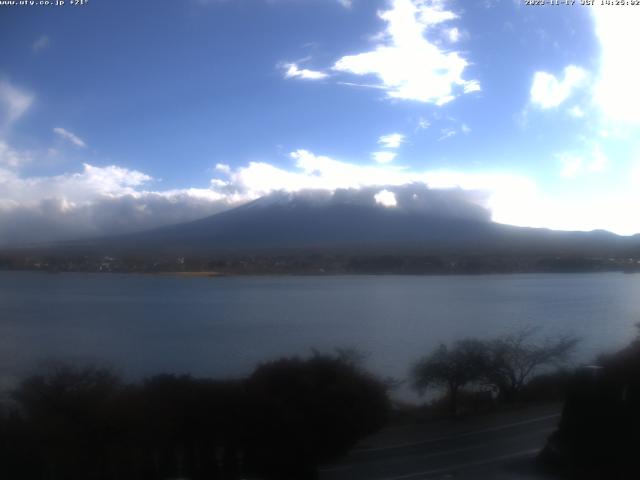 河口湖からの富士山