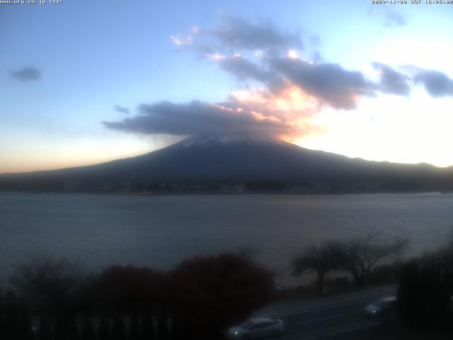 河口湖からの富士山