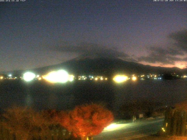 河口湖からの富士山