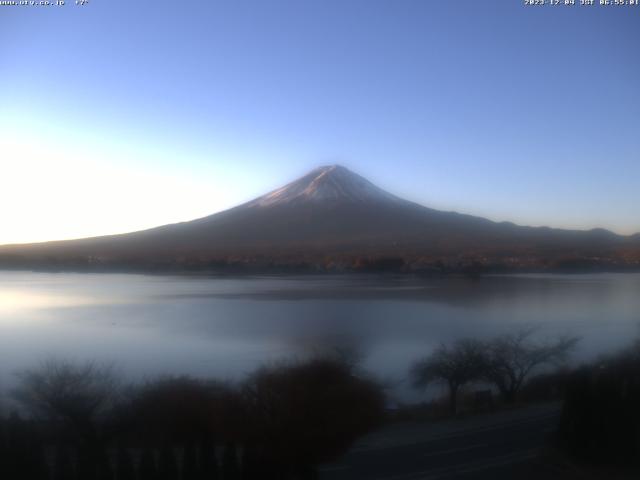 河口湖からの富士山