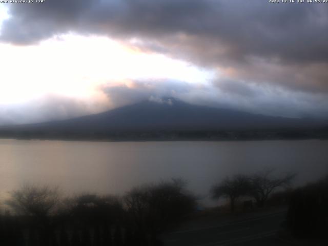 河口湖からの富士山