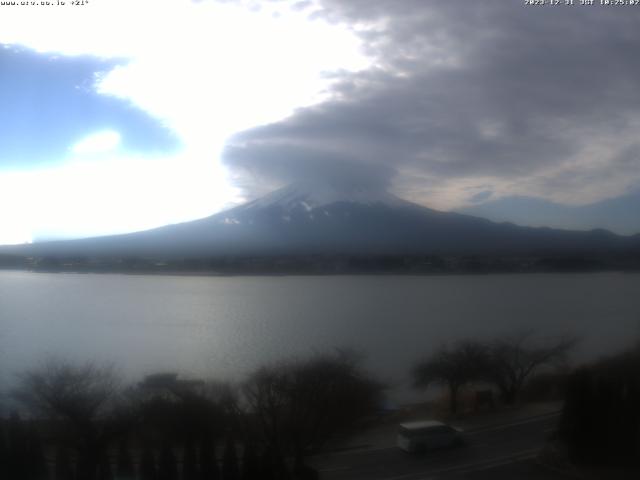 河口湖からの富士山