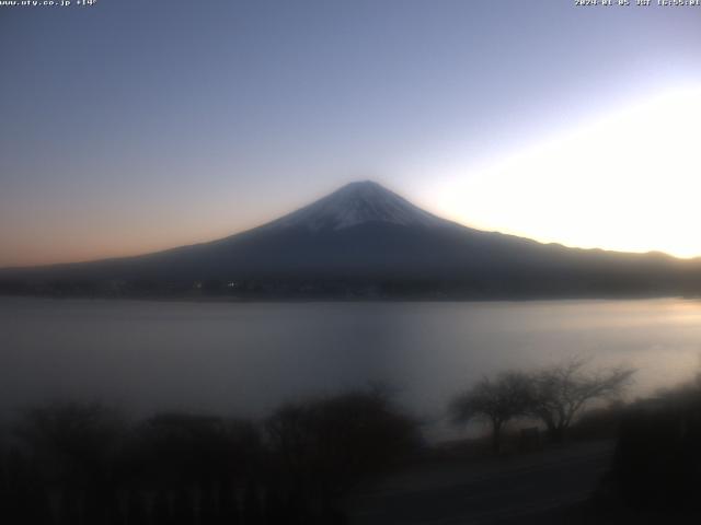 河口湖からの富士山