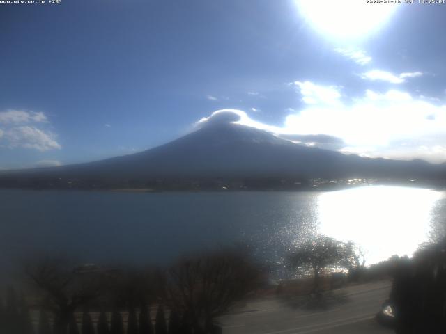 河口湖からの富士山