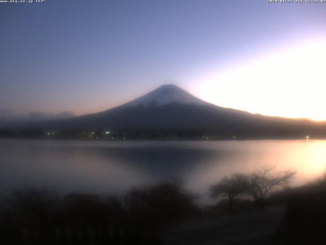 河口湖からの富士山