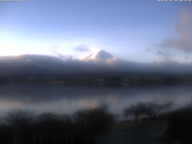 河口湖からの富士山