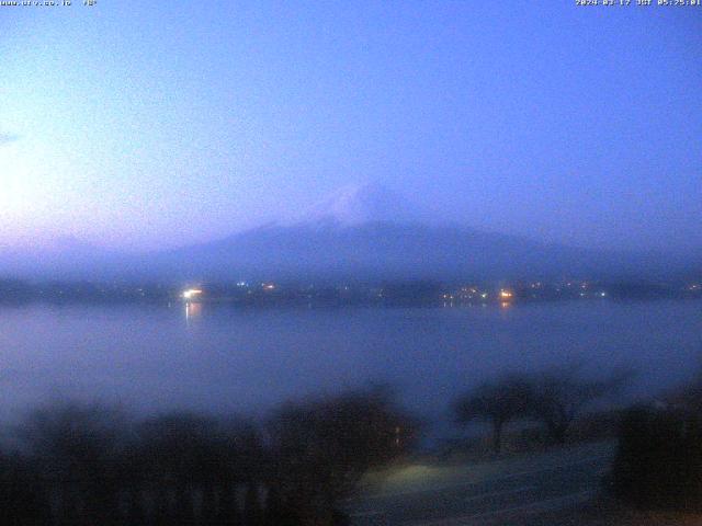 河口湖からの富士山