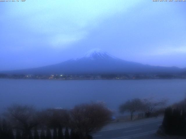 河口湖からの富士山