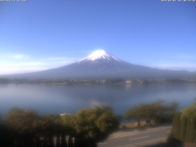 河口湖からの富士山