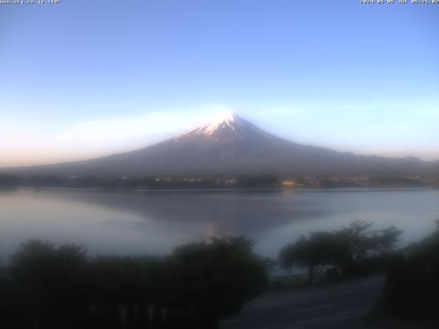 河口湖からの富士山