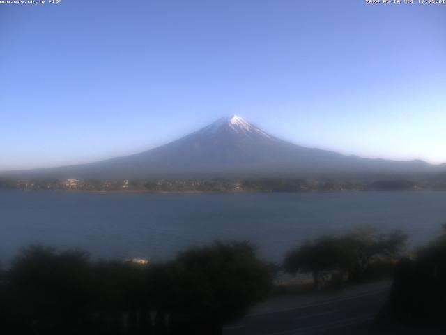 河口湖からの富士山