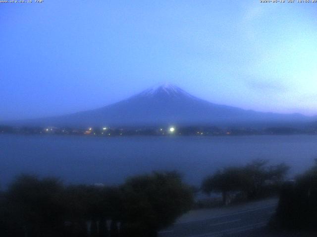 河口湖からの富士山