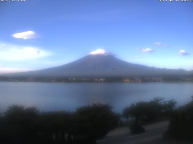 河口湖からの富士山