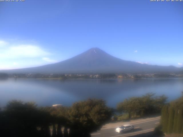 河口湖からの富士山