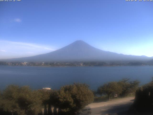 河口湖からの富士山