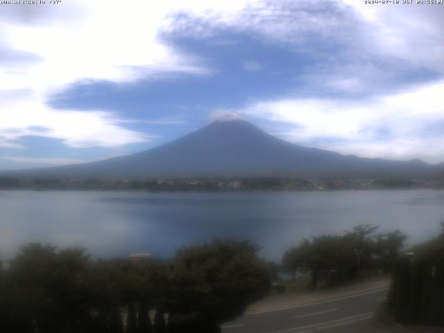 河口湖からの富士山