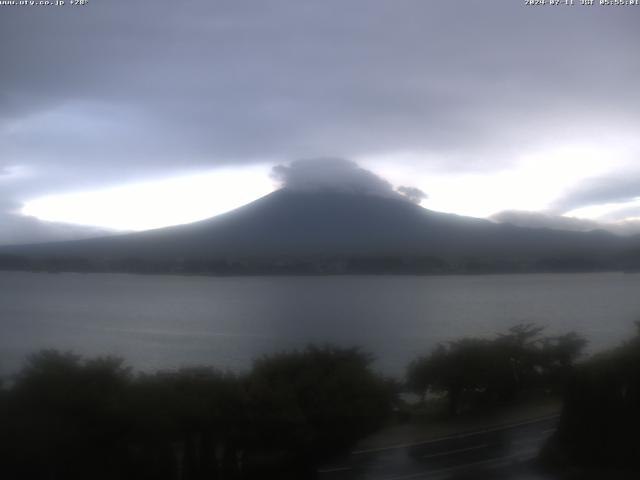 河口湖からの富士山