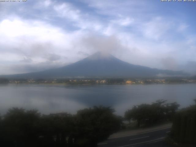 河口湖からの富士山