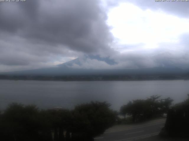 河口湖からの富士山