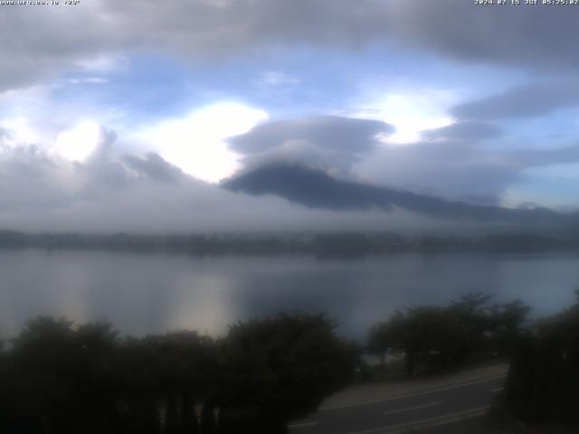 河口湖からの富士山