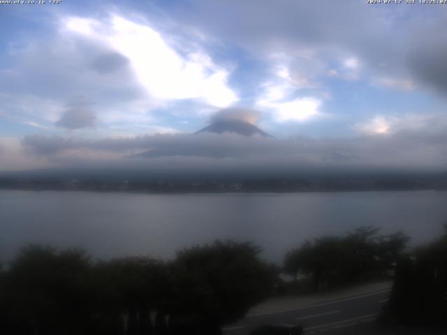 河口湖からの富士山