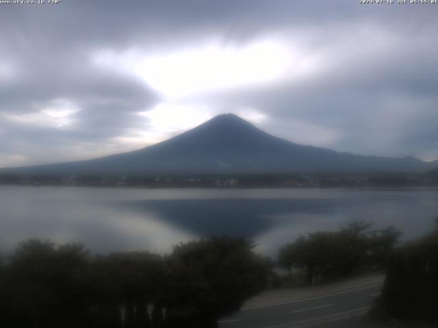 河口湖からの富士山