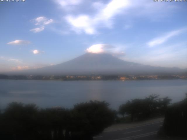 河口湖からの富士山