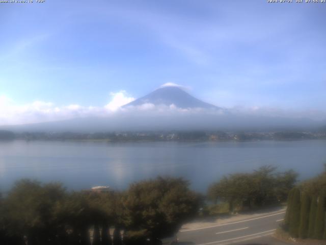 河口湖からの富士山