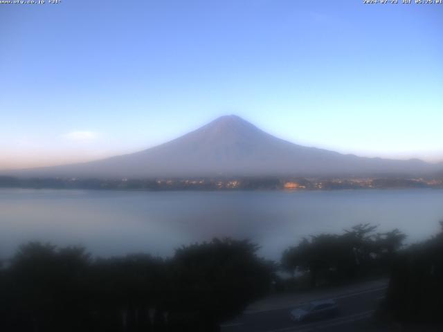 河口湖からの富士山