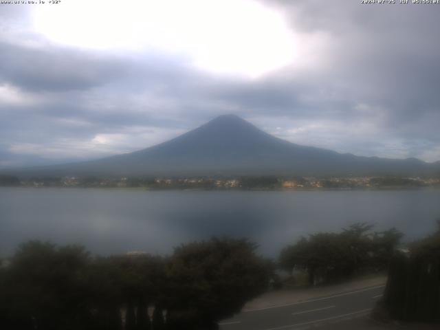 河口湖からの富士山