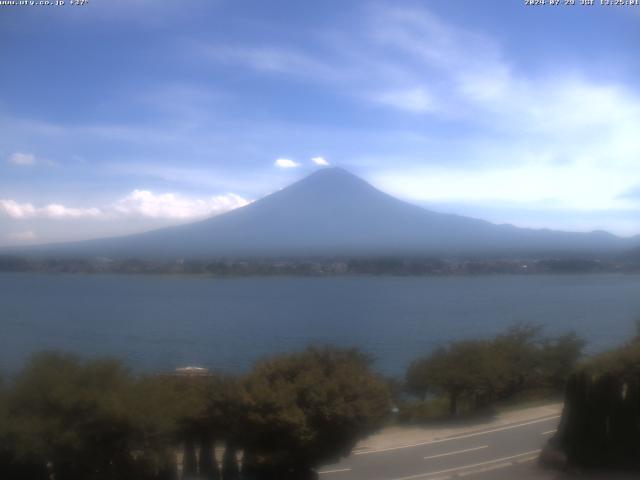 河口湖からの富士山