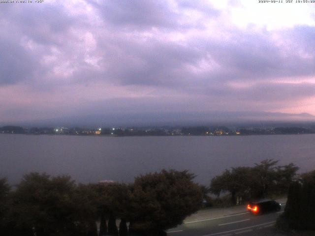 河口湖からの富士山