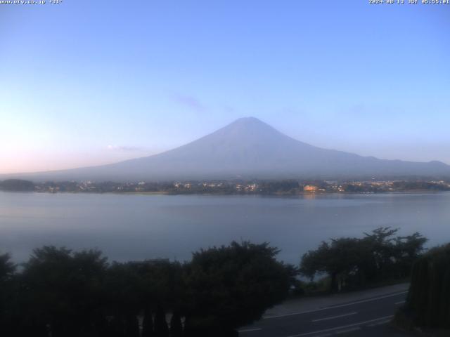 河口湖からの富士山