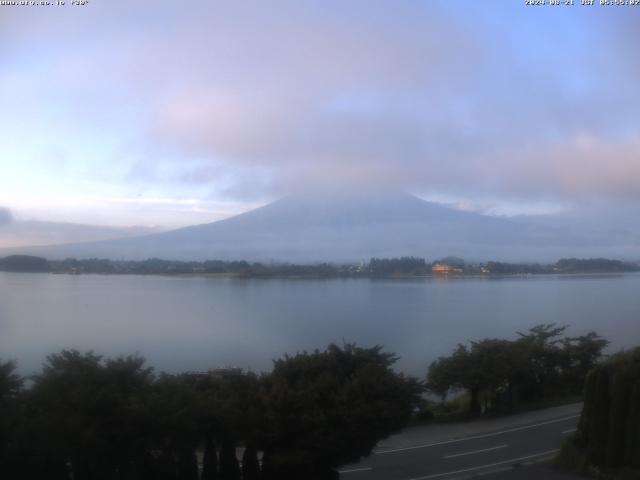 河口湖からの富士山