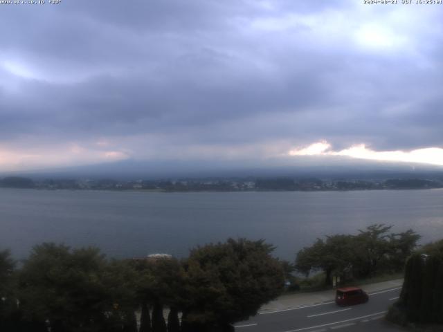 河口湖からの富士山