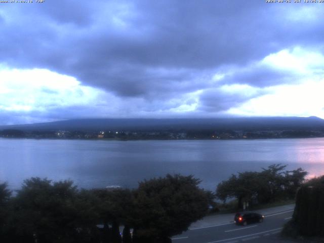 河口湖からの富士山