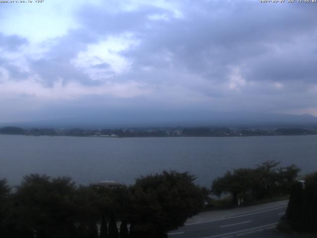 河口湖からの富士山