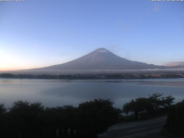 河口湖からの富士山