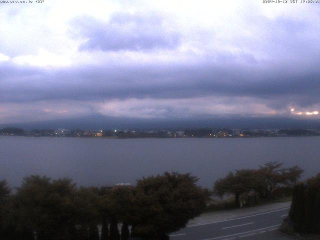 河口湖からの富士山