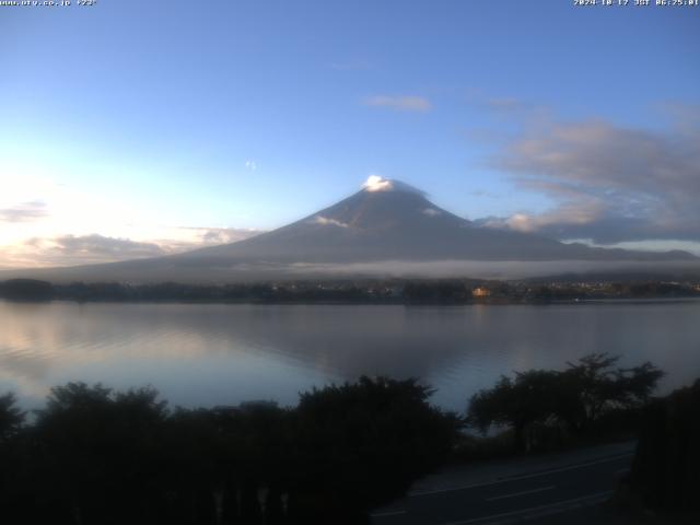 河口湖からの富士山