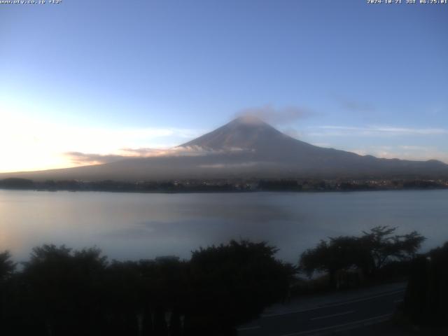 河口湖からの富士山