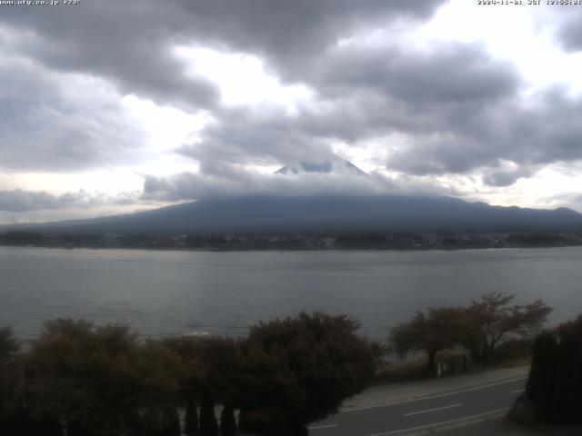 河口湖からの富士山