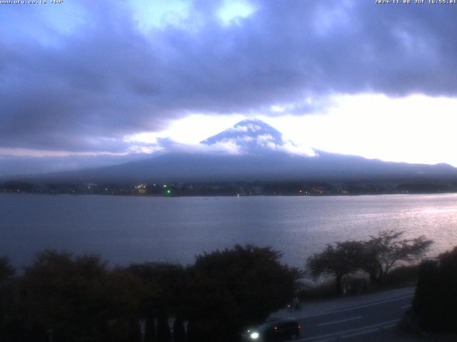 河口湖からの富士山