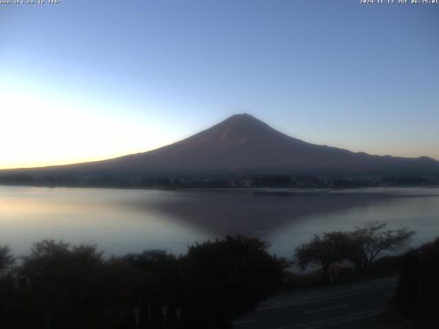 河口湖からの富士山