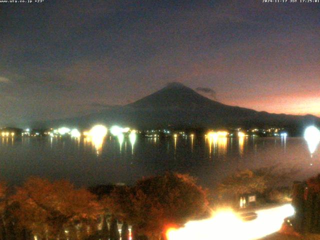 河口湖からの富士山